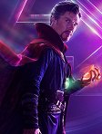 Sam Raimi jedná o režii Doctor Strange 2