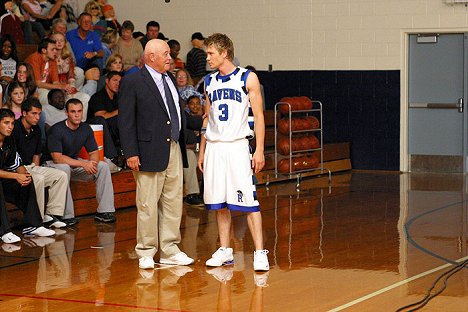 Barry Corbin, Chad Michael Murray