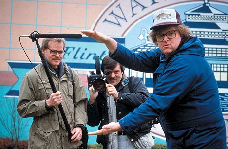 Michael Moore - Roger a já - Z filmu