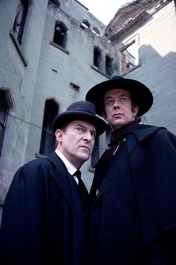 Jeremy Brett, Roy Marsden - Sherlock Holmes: Posledný upír - Z filmu