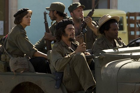 Catalina Sandino Moreno, Benicio Del Toro - Che Guevara - Z filmu