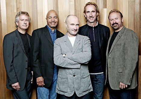 Tony Banks, Chester Thompson, Phil Collins, Mike Rutherford, Daryl Stuermer - Genesis - koncert v Římě - Z filmu