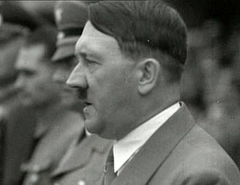 Adolf Hitler - Přehlídka národů - Z filmu