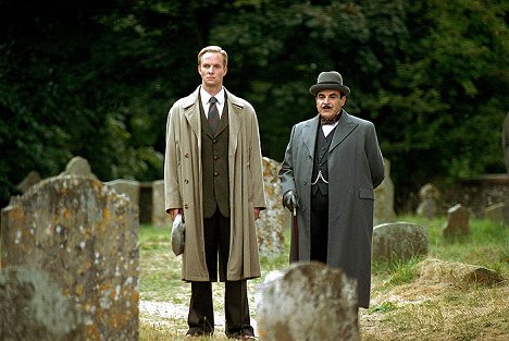 Rupert Penry-Jones, David Suchet - Agatha Christie's Poirot - Temný cypřiš - Z filmu
