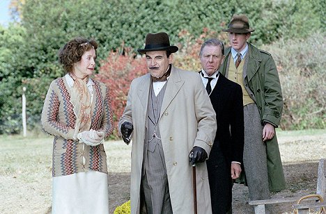 Sarah Miles, David Suchet, Edward Fox, Jamie de Courcey - Agatha Christie's Poirot - Poslední víkend - Z filmu