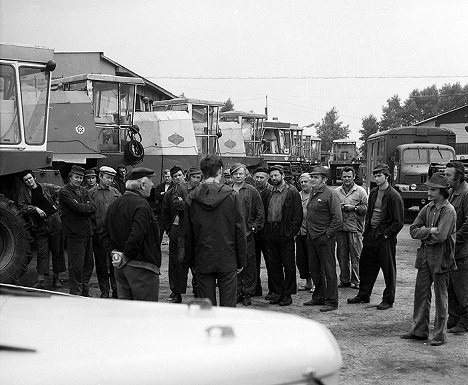 Lubomír Kostelka, Václav Sloup, Jaromír Hanzlík, Jaroslav Kaňkovský, Vlastimil Hašek, Josef Patočka, Jiří Samek, Jan Hrušínský - Plechová kavalerie - Rostlino - lékař - Z filmu