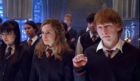 Katie Leung, Emma Watson, Matthew Lewis, Rupert Grint - Harry Potter a Fénixov rád - Z filmu