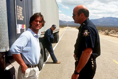 Kurt Russell, J. T. Walsh, Rex Linn