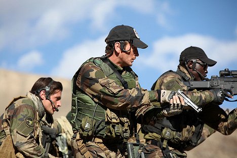Raphaël Personnaz, Benoît Magimel, Djimon Hounsou - Special Forces - Photos