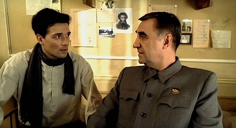Jegor Berojev, Alexandr Sergejevič Puškin, Anatolij Vasiljev - Táta - Z filmu