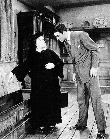 Josephine Hull, Cary Grant - Jezinky a bezinky - Z filmu