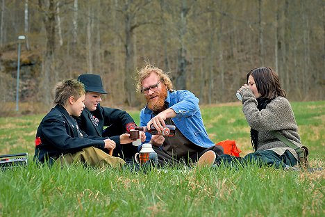 Åsmund Høeg, Tony Veitsle Skarpsno, Sven Nordin, Camilla Friisk - Synové Norska - Z filmu