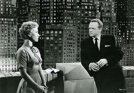 Peggy Ann Garner, Van Heflin - Black Widow - Z filmu