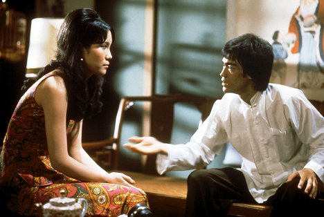 Betty Chung, Bruce Lee - Drak přichází - Z filmu