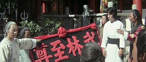 Shi-Kwan Yen, Jackie Chan - Pomsta tygra - Z filmu