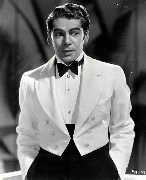 Paul Muni