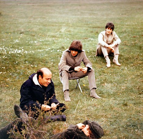 Richard Lester, George Harrison, Paul McCartney, Ringo Starr - Pomoc! - Z natáčení