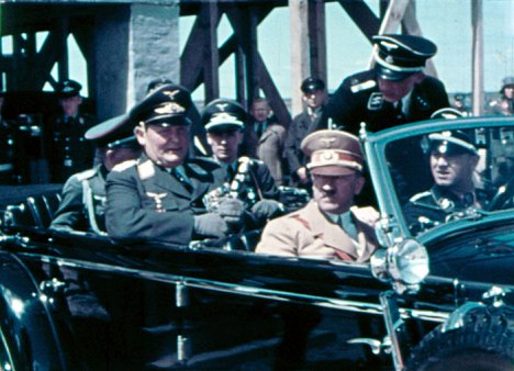 Hermann Göring, Adolf Hitler - Göringova kariéra - Z filmu