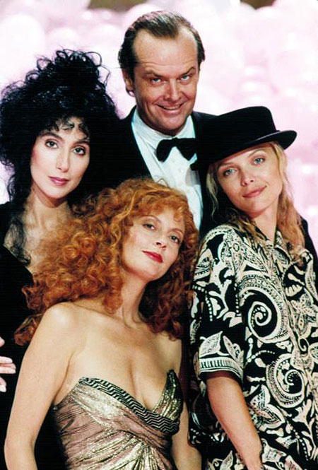 Cher, Jack Nicholson, Susan Sarandon, Michelle Pfeiffer - Čarodějky z Eastwicku - Z filmu