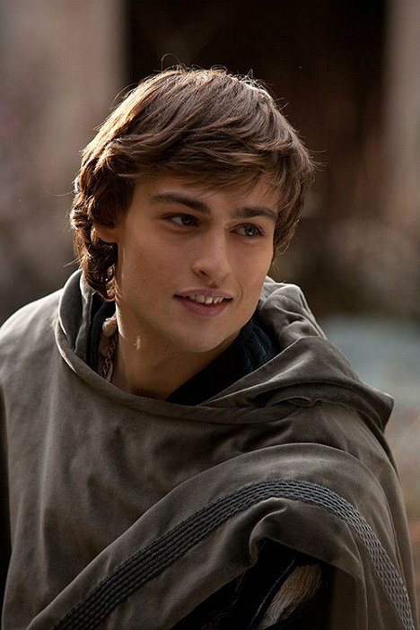 Douglas Booth