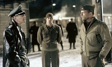 Marcel Iureș, Colin Farrell, Bruce Willis - Hartova vojna - Z filmu
