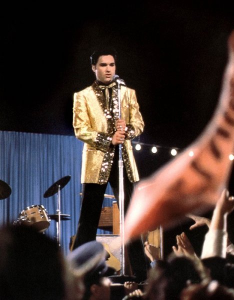 Kurt Russell - Elvis - Z filmu