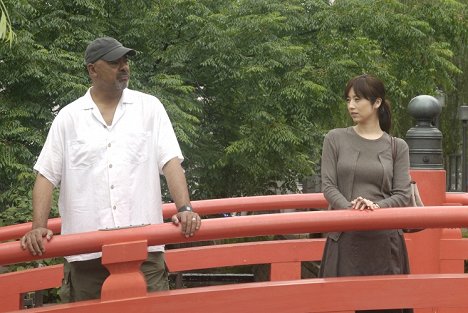 Bennet Guillory, Saki Takaoka - The Harimaya Bridge - Z filmu