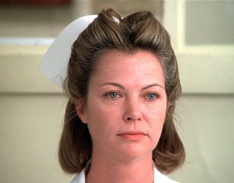 Louise Fletcher - One Flew over the Cuckoo's Nest - Photos