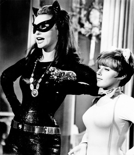 Julie Newmar, Lesley Gore - Batman - Z filmu