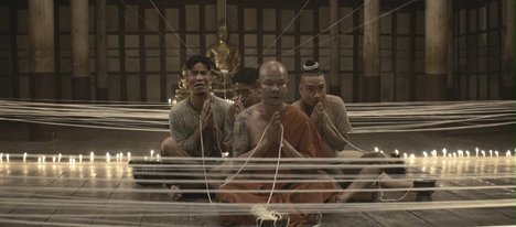 Pongsatorn Jongwilak, Nattapong Chartpong, Wiwat Kongrasri - Pee Mak - Z filmu