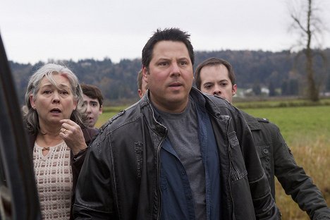 Merrilyn Gann, Greg Grunberg, Neil Grayston