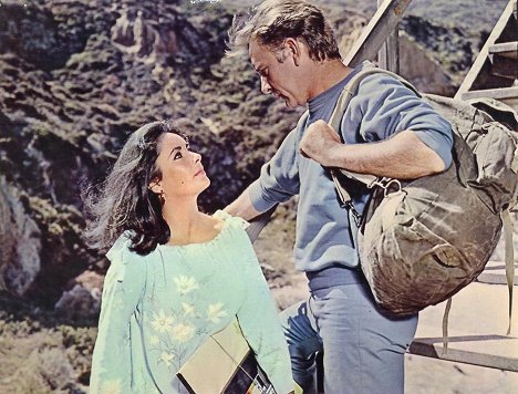 Elizabeth Taylor, Richard Burton - Písečný ptáček - Z filmu