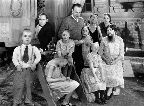 Johnny Eck, Elvira Snow, Tod Browning, Schlitze, Peter Robinson, Koo Koo, Olga Roderick