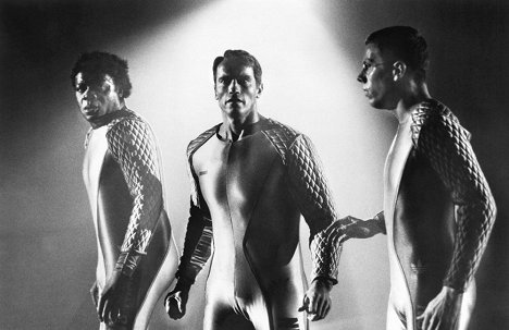 Yaphet Kotto, Arnold Schwarzenegger, Marvin J. McIntyre - Běžící muž - Z filmu