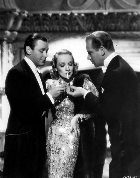 Herbert Marshall, Marlene Dietrich, Melvyn Douglas