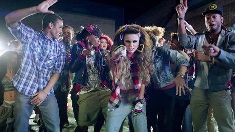 Cher Lloyd - Cher Lloyd - Swagger Jagger - Z filmu