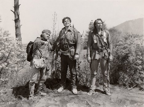 James Whitmore, Victor Mature, Pat Hogan