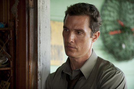 Matthew McConaughey - Temný případ - Strašidelné domy - Z filmu