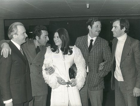 Michel Bouquet, René Gainville, Jean Rochefort, Simón Andreu