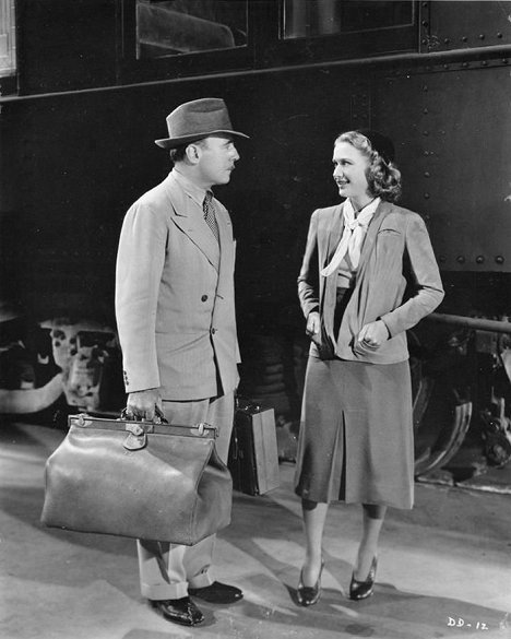 Roland Young, Priscilla Lane - Yes, My Darling Daughter - Z filmu