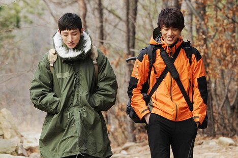 Soo-hyeok Lee, Joon Seong - Mooseowon iyagi 2 - Z filmu
