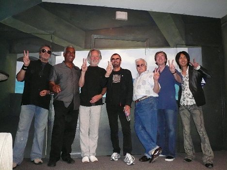 Jim Keltner, Klaus Voormann, Ringo Starr - Klaus Voormann - Z filmu