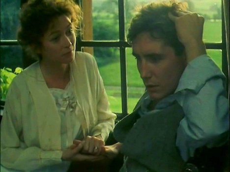 Cherie Lunghi, Paul McGann - The Monocled Mutineer - Z filmu