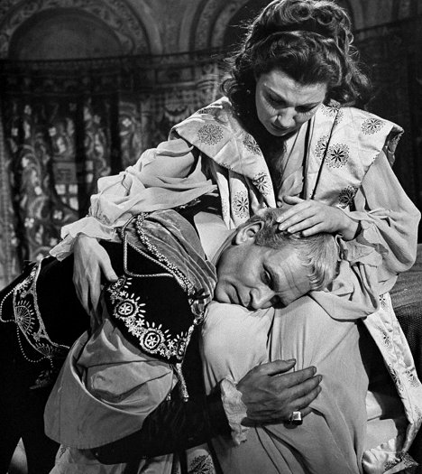 Laurence Olivier, Eileen Herlie - Hamlet - Z filmu
