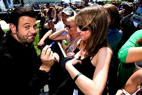 Adam Richman - Fandemonium Adama Richmana - Z filmu