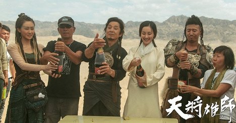 Peng Lin, Daniel Lee, Jackie Chan, Amanda Wang - Boj o Hedvábnou stezku - Z natáčení
