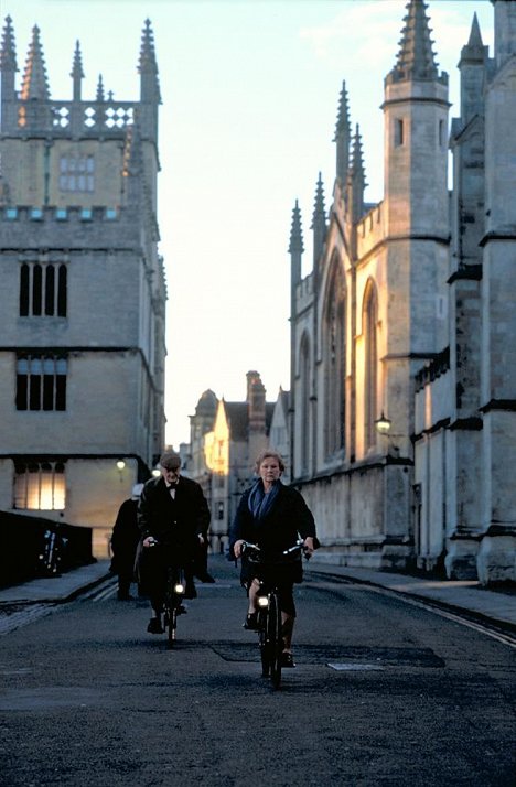 Jim Broadbent, Judi Dench