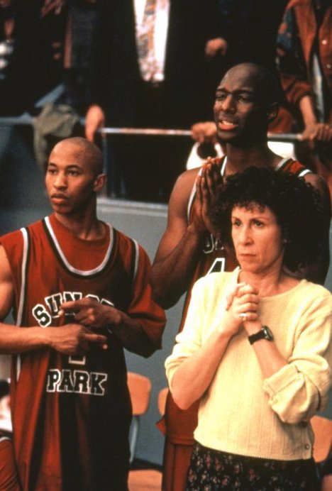 Fredro Starr, Anthony C. Hall, Rhea Perlman - Černí muži umějí skákat - Z filmu