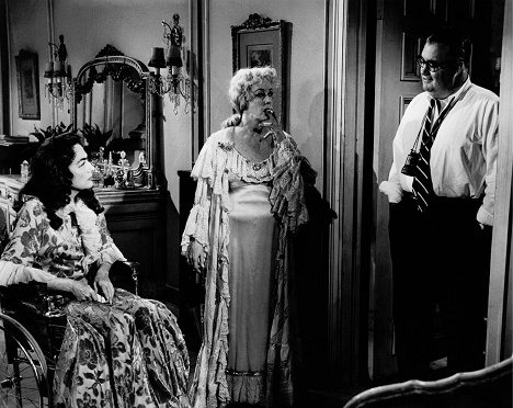 Joan Crawford, Bette Davis, Robert Aldrich - Co se vlastně stalo s Baby Jane? - Z nakrúcania