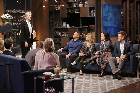 Jane Lynch, Mena Suvari, Margaret Cho, Curtis Stone - Hollywood Game Night - Z filmu